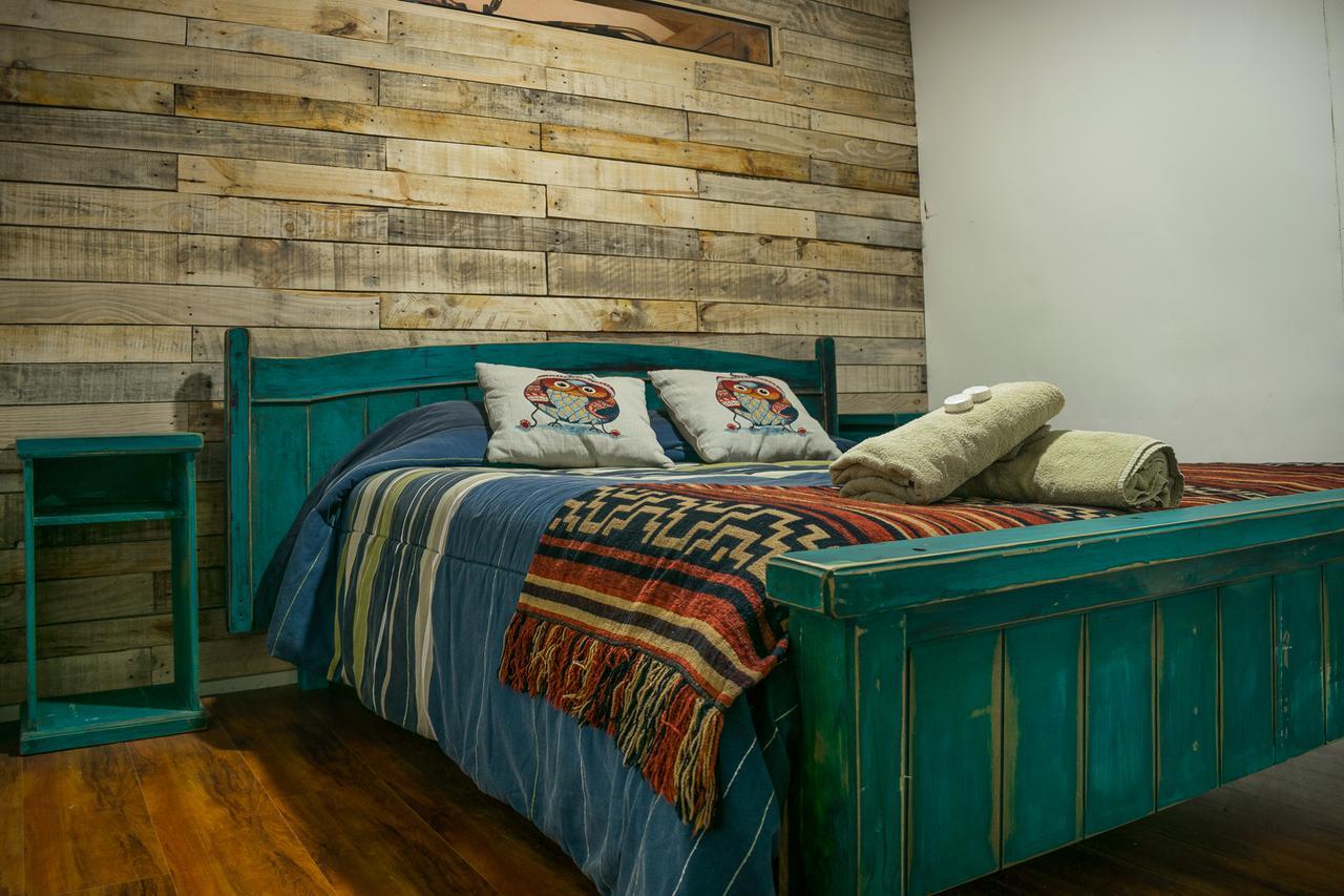 Puma House Hostel ปวยร์โตนาตาเลส ภายนอก รูปภาพ
