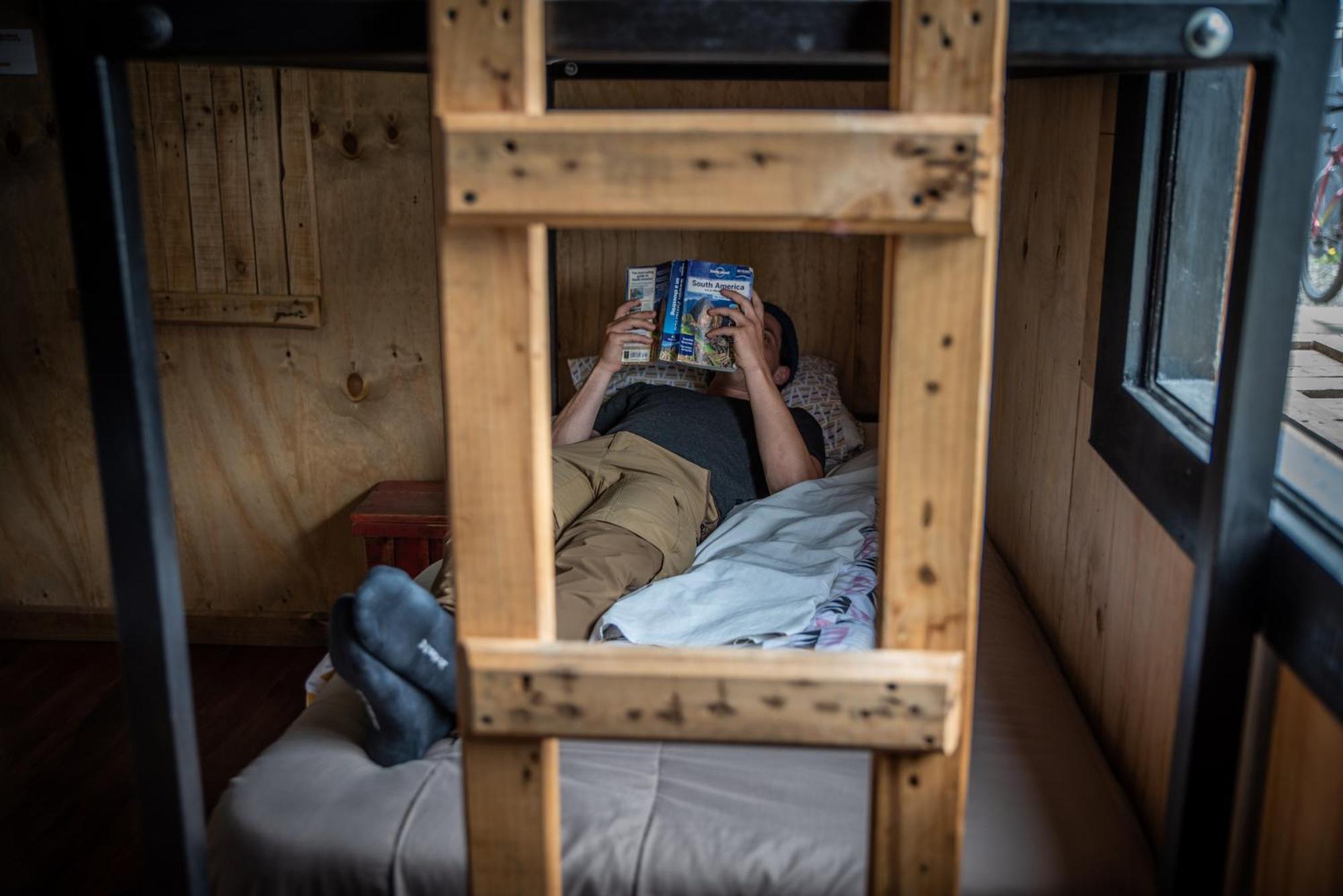 Puma House Hostel ปวยร์โตนาตาเลส ภายนอก รูปภาพ